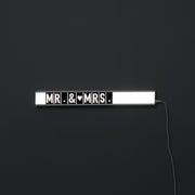 Table lamp in white metal 3x80x10h cm