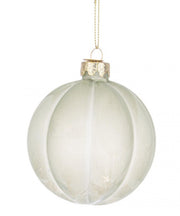 12x Satiny Green Vt Sphere D80