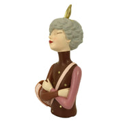 Resin woman with brown flower bag cm17x13h35