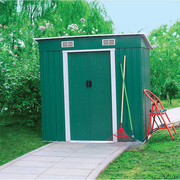 Green metal house 182 x 194 cm