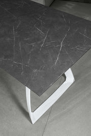 Extendable table with aluminum legs and black top 170/270x90x76h cm