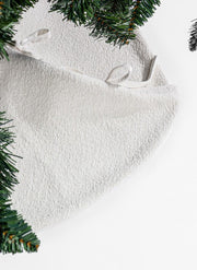 Teddy White Tree Base Cover 4x D90