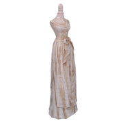 Woman statue in large dress xh-0167a cm 19x15h65