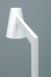 Table lamp with white metal shade 42x15x60,5h cm