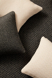 Gray outdoor carpet in hand-woven synthetic fiber 200x300