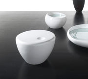 Coffee table in white resin 60x60x30h cm