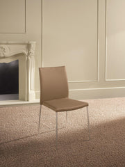 Chair in brown imitation leather 41,5x44x85h cm