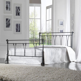 Iron double bed with PASTORAL Black footboard 175x216x h116 cm