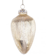 Elegant Gold D100 Pendant Set of 4