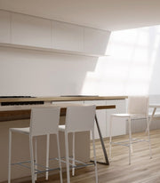 2x White faux leather design style stool