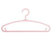 Set of 6 pink hangers