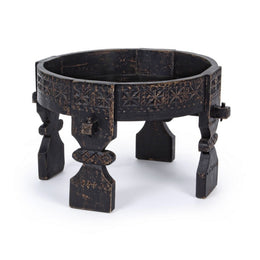 Fusion style black wooden coffee table Ø50a - 35h