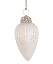 Elegant White Opal Pendant - 4x D70