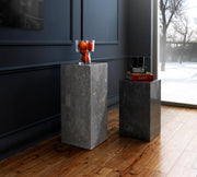 Column 35x35x80h cm with internal structure in plywood