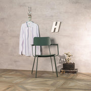 4x Sedia in legno laccato verde 61 cm x 51.5 cm H. 82 cm