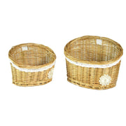 Wicker hanging basket 1-2 lorraine with lace and white flower cm25x16h12/19
